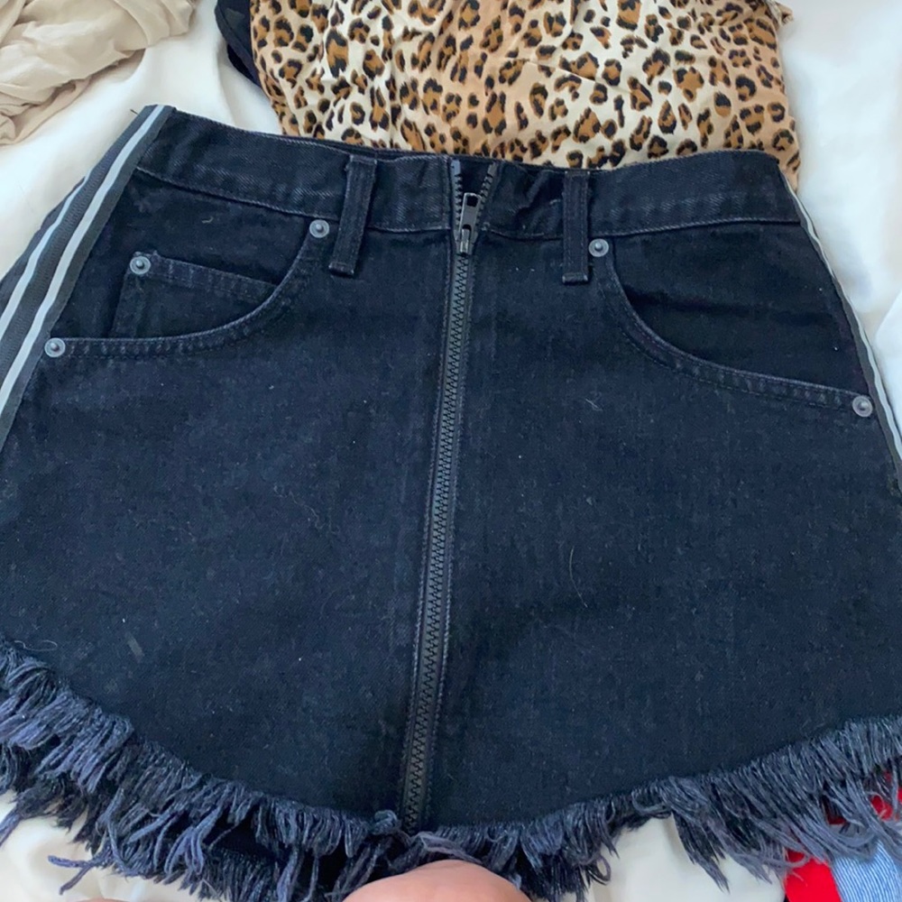 LF skirt